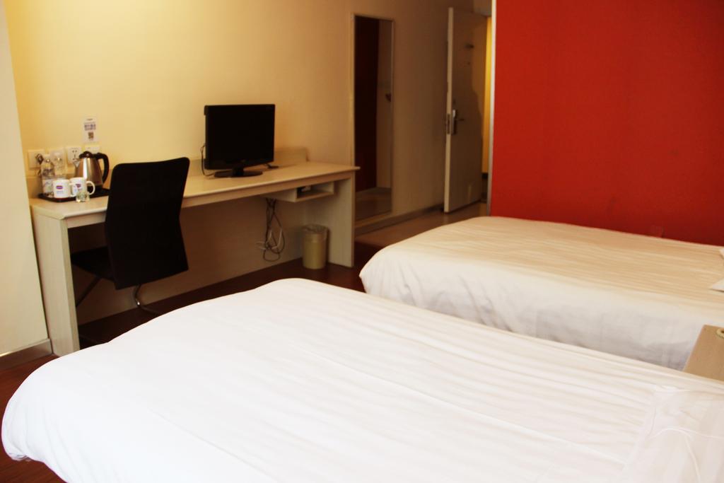 Hanting Hotel Dalian Olympic Square Hotel Δωμάτιο φωτογραφία